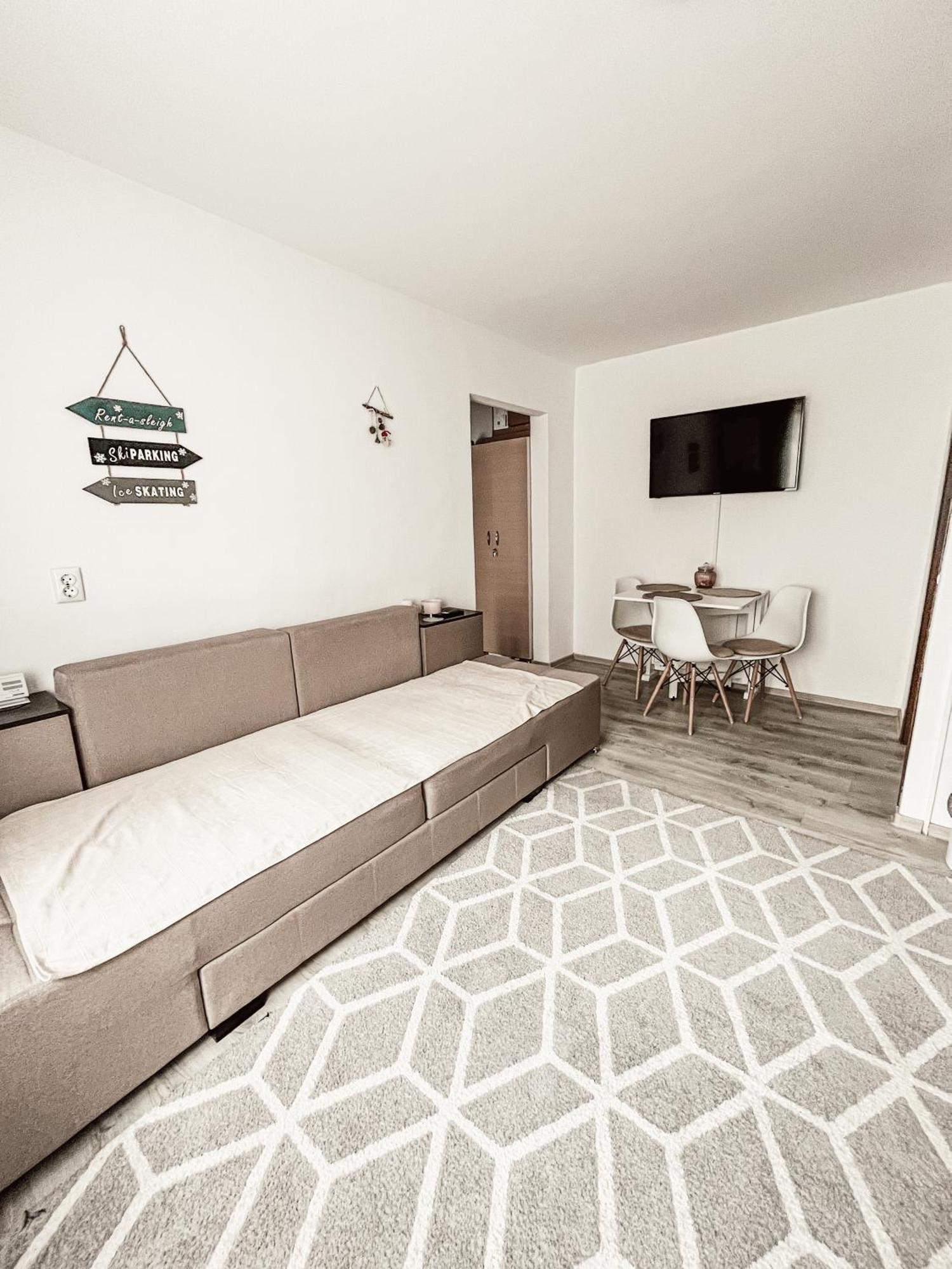 Apartament One Divine - Zărneşti Extérieur photo